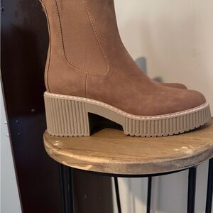 DV by Dolce Vita Darcel Lug Boot- Size 9 NWOT